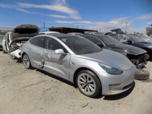 2018 Tesla Model 3 Long Range Auto (A1) [Fender]